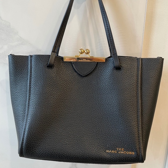 Marc Jacobs Kiss Lock Mini Tote - Picture 1 of 6